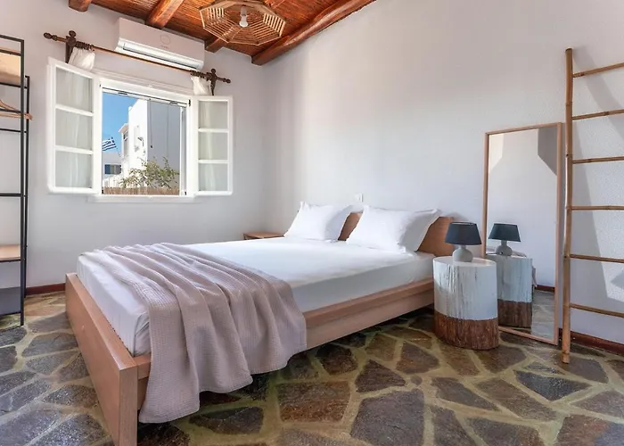 Plane Tree In Parikia